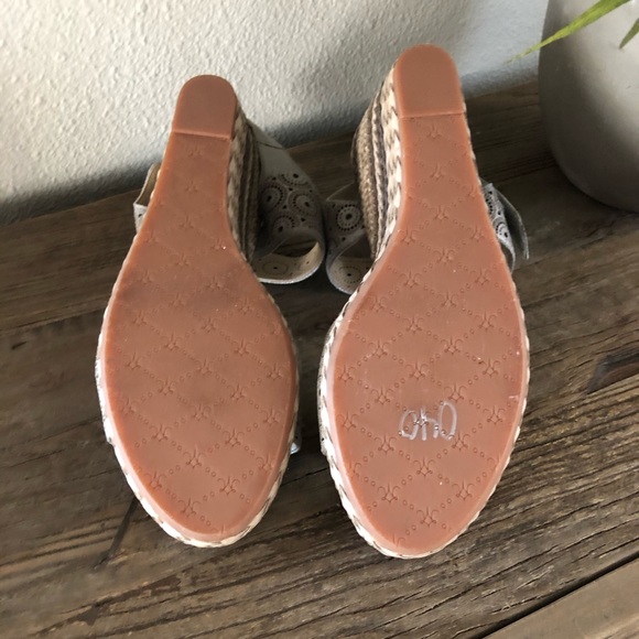 NWOT JOHNSTON & MURPHY Wedge Sandals - Picture 6 of 7